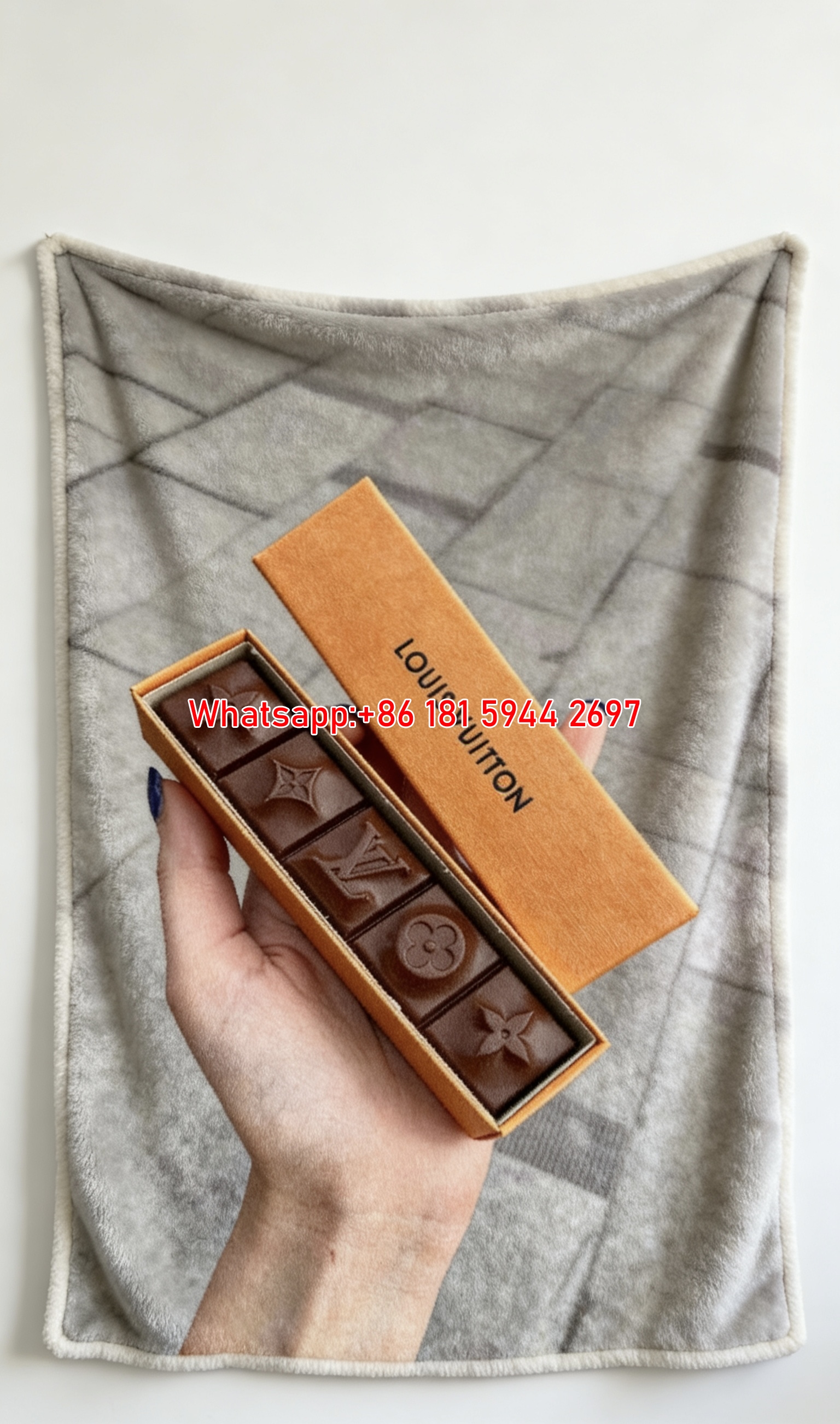 Iconic LV Chocolate Design Soft Throw Blanket 232